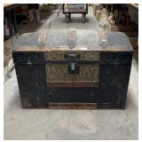 Camel Back Trunk