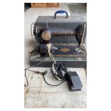 Early Singer Sewing Machine-Unknown Condition