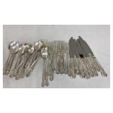 Silverware Set with Forks, Knives, And Spoons
