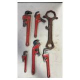 Assortment of Wrench