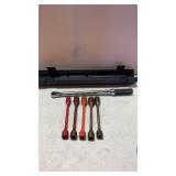 4 -1/2" Torque Sockets and 1/4ï¿½ Torque Wrench