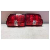 2 Rear Tail Lights