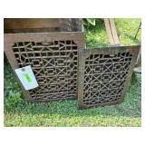 2 Cast Iron Heating Vents