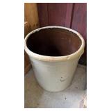 25 Gallon Crock- Cracked