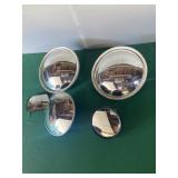 Box with 5 Convex Mirrors