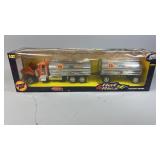 1/32 Scale Pererbilt Hot Rigz Truck