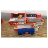 5 Lionel Rail Cars