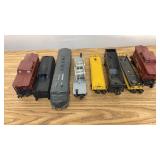 Assorted Lionel Rail Cars