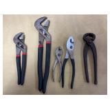 Pliers