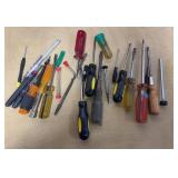 Screw Drivers and Drill Bits