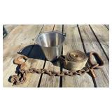 Pail W/Binder Strap, chain
