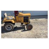 ALLIS-CHALMERS B-110 Tractor