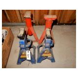 Pair of Blue 31/2 Ton Jack Stands & Pair of Red