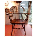 Windsor Style Captains Chair