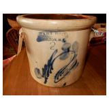 Hart Bros. 2 Gal. Crock w/ Blue Flower- Crack