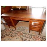 Oak Flalt Top Office Desk - Drawers On Each Side