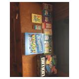 Box Lot of Childrens Games & Flash Cards