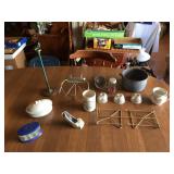 Lot- Gray Granite Pan, Jello Molds, Collectibles