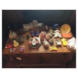 Box of Childrens Toys & Knick Knacks