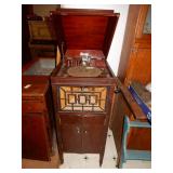 Old Brunswick Cranking Phonograph, See Photo
