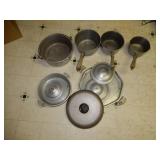 Set Of Wood Handle Aluminum Pots & Pans