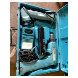 Makita Cordless Drill w/ Cordless Flashlight