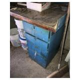 Small Metal Bench/Des, Wtih Drawers