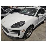(CO) 2020 Porsche Macan