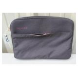 (TX) Speck Laptop Bag