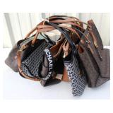(TX) (6) Michael Kors Purses