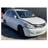 (CA) 2011 Nissan Versa