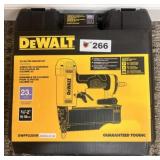 (TX) DeWalt - 23 GA Pin Nailer Kit