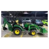 (VA) 2020 John Deere 2025R Tractor w/ Backhoe