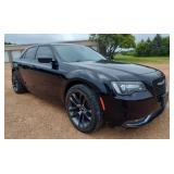 (MN) 2018 Chrysler 300 S