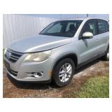(AL) 2011 Volkswagen Tiguan
