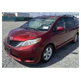 (CA) 2013 Toyota Sienna