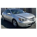 (CA) 2005 Acura RL