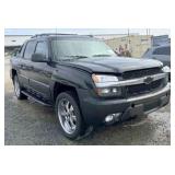 (CA) 2003 Chevrolet Avalanche