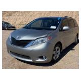 (AZ) 2011 Toyota Sienna