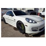 (CO) 2011 Porsche Panamera