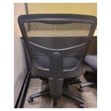 Mesh Back Memory Foam Seat No Arm Office Chair