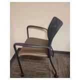 Striped Seat Mesh Back Office Chair on Wheels
