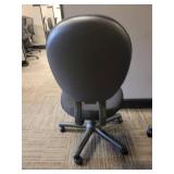 Oval Back Padded Seat Office Chair