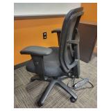 Mesh Back Office Chair with Arms