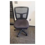 Black Mesh Back Office Chair