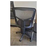Black Mesh Back Office Chair