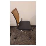 Mesh Back Office Chair With Memory Foam Seat