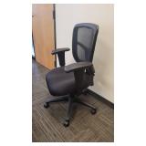 Mesh Blacm Memory Foam Office Chair