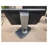 (4) Dell Professional LCD Monitors / 19inch