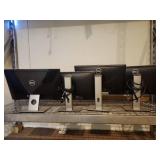 (4) 23 to 25in Dell Professional LCD Monitor Set